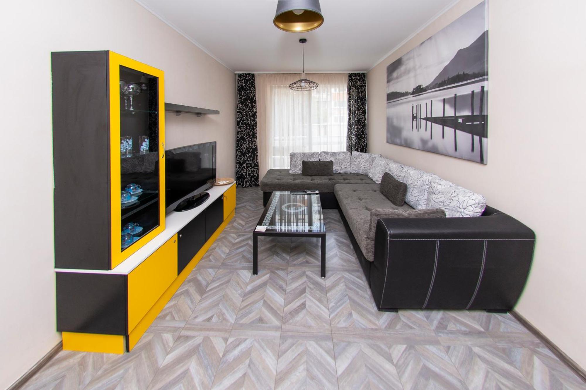 The Yellow Appartment Σόφια Εξωτερικό φωτογραφία