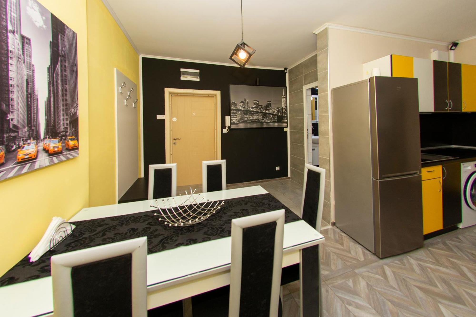 The Yellow Appartment Σόφια Εξωτερικό φωτογραφία
